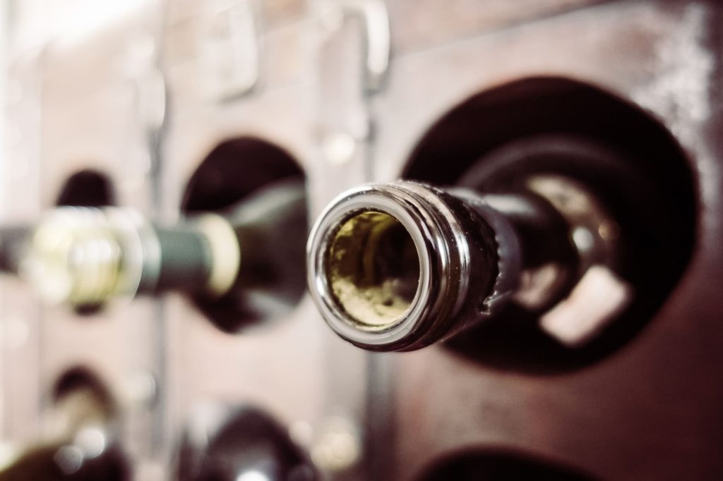 Transport vin : choisissez un transporteur expert pour une livraison sécurisée 🍷